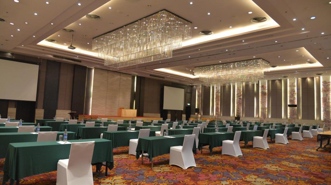 Rama Gardens Hotel Bangkok Exteriér fotografie