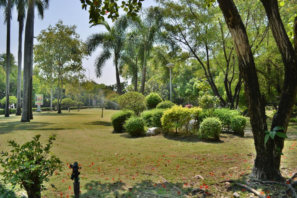 Rama Gardens Hotel Bangkok Exteriér fotografie